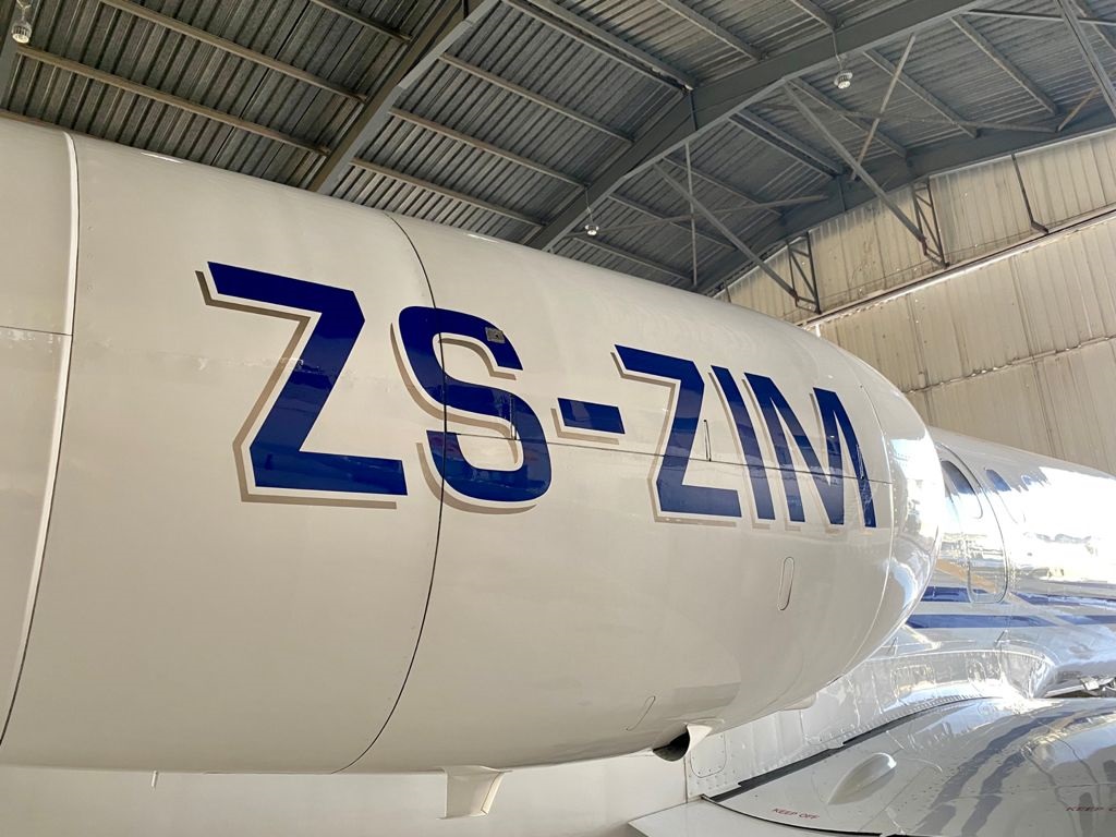 Hawker 800XP ZS-ZIM in hangar